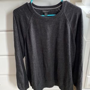 Banana Republic Crew Neck